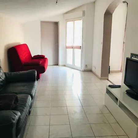 Apartment Avec Grande Terrasse Plein Sud *